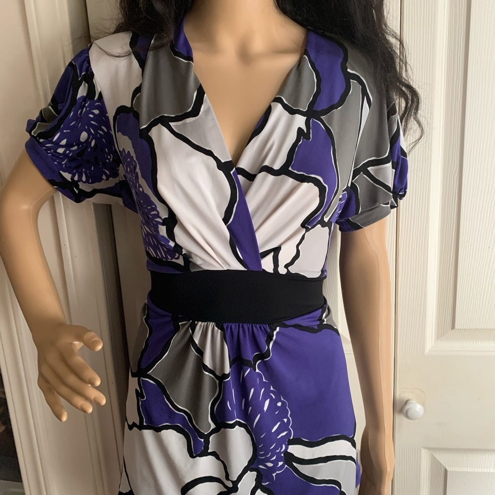Gray and Purple Flower Shirt - Picture 7 of 16